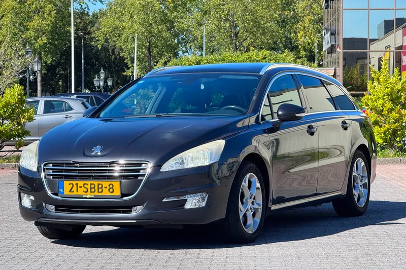 Peugeot 508 (2011)