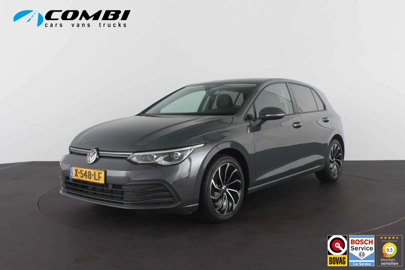 Volkswagen Golf (2023) — foto 1