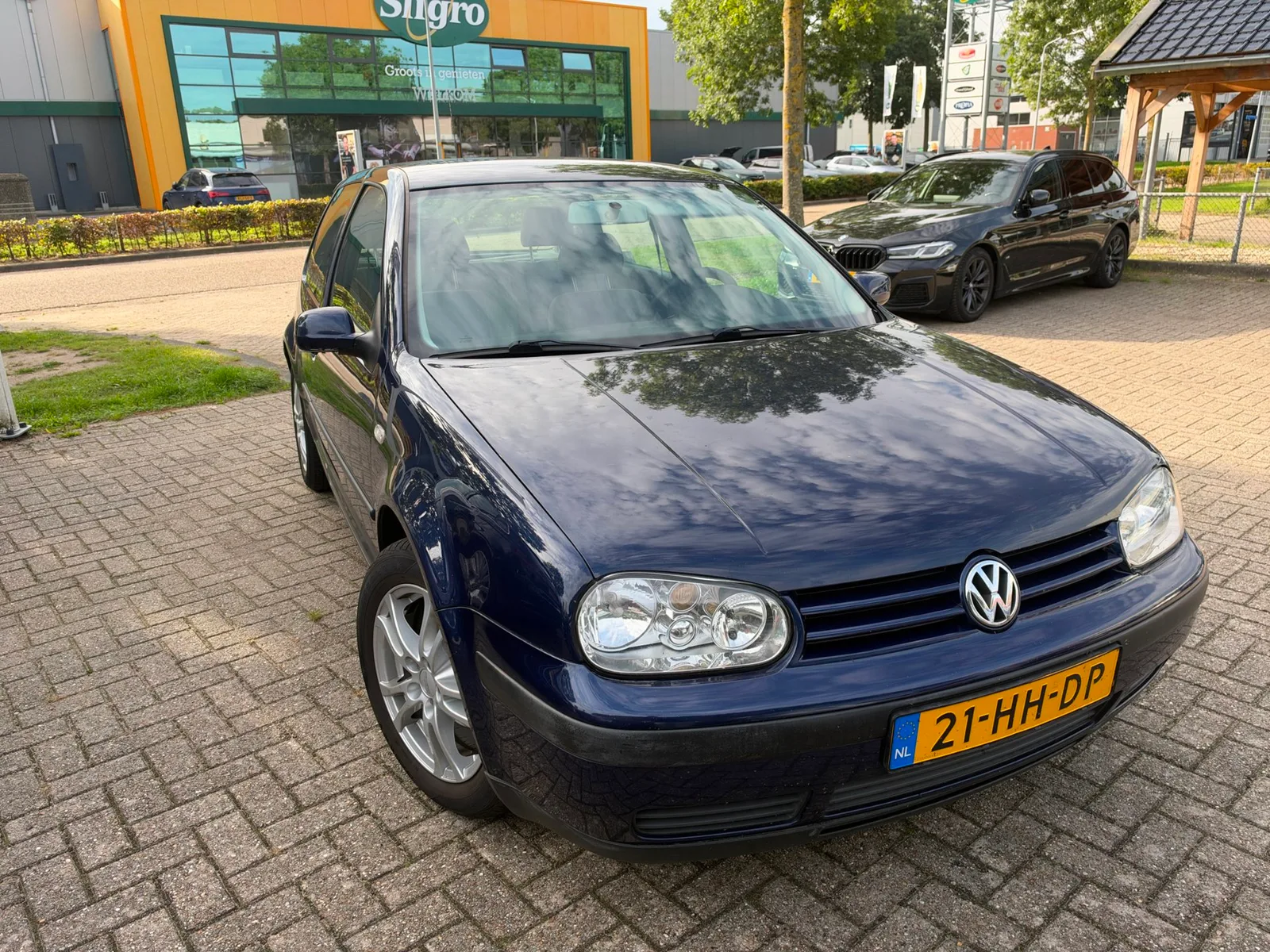 Volkswagen Golf (2001) — foto 1