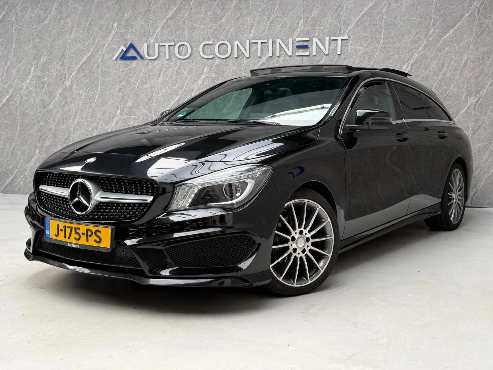Mercedes-Benz CLA-Klasse (2015) — foto 1