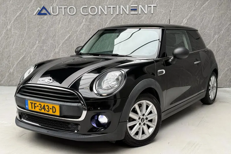 MINI One (2014)