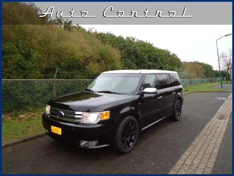 Ford Flex (2008) — foto 1