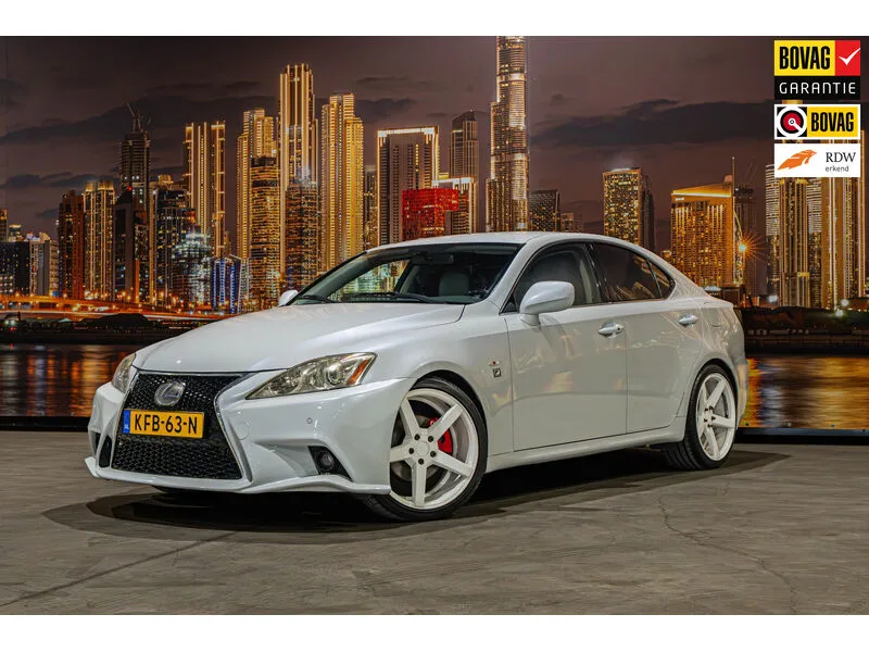 Lexus IS (2007) — foto 1