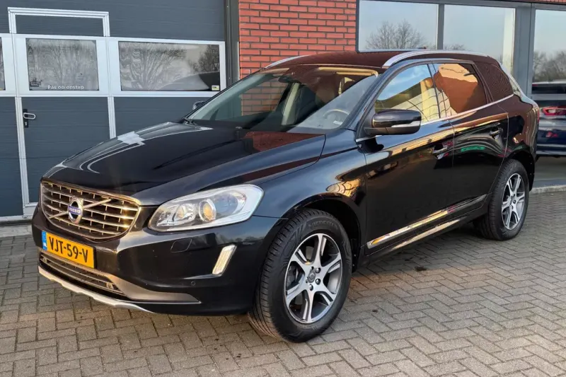 Volvo XC60 (2015)