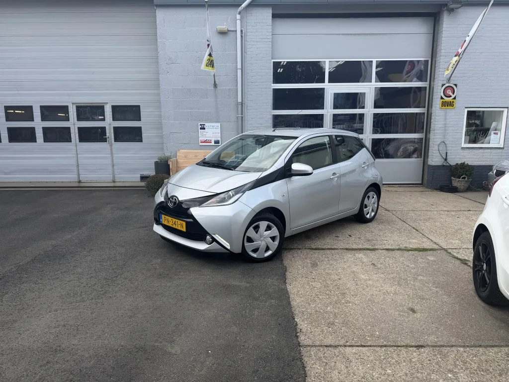 Toyota Aygo (2017) — foto 1
