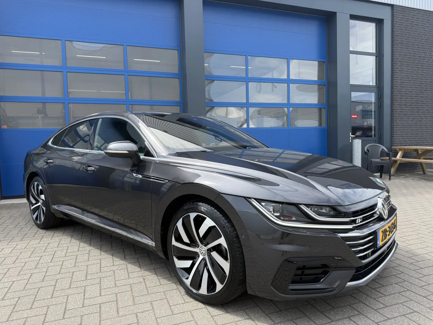 Volkswagen Arteon (2019) — foto 1