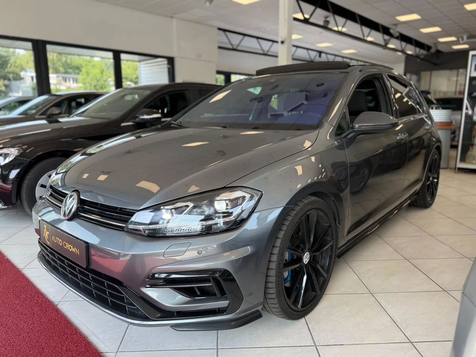 Volkswagen Golf (2017) — foto 1