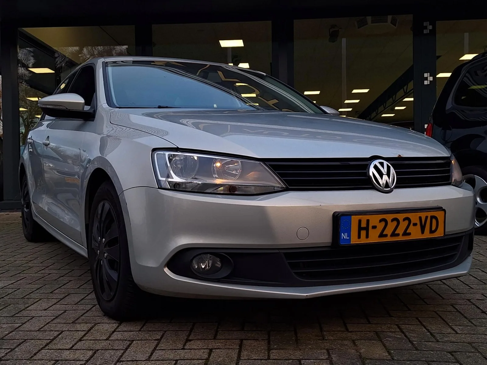 Volkswagen Jetta (2011) — foto 1