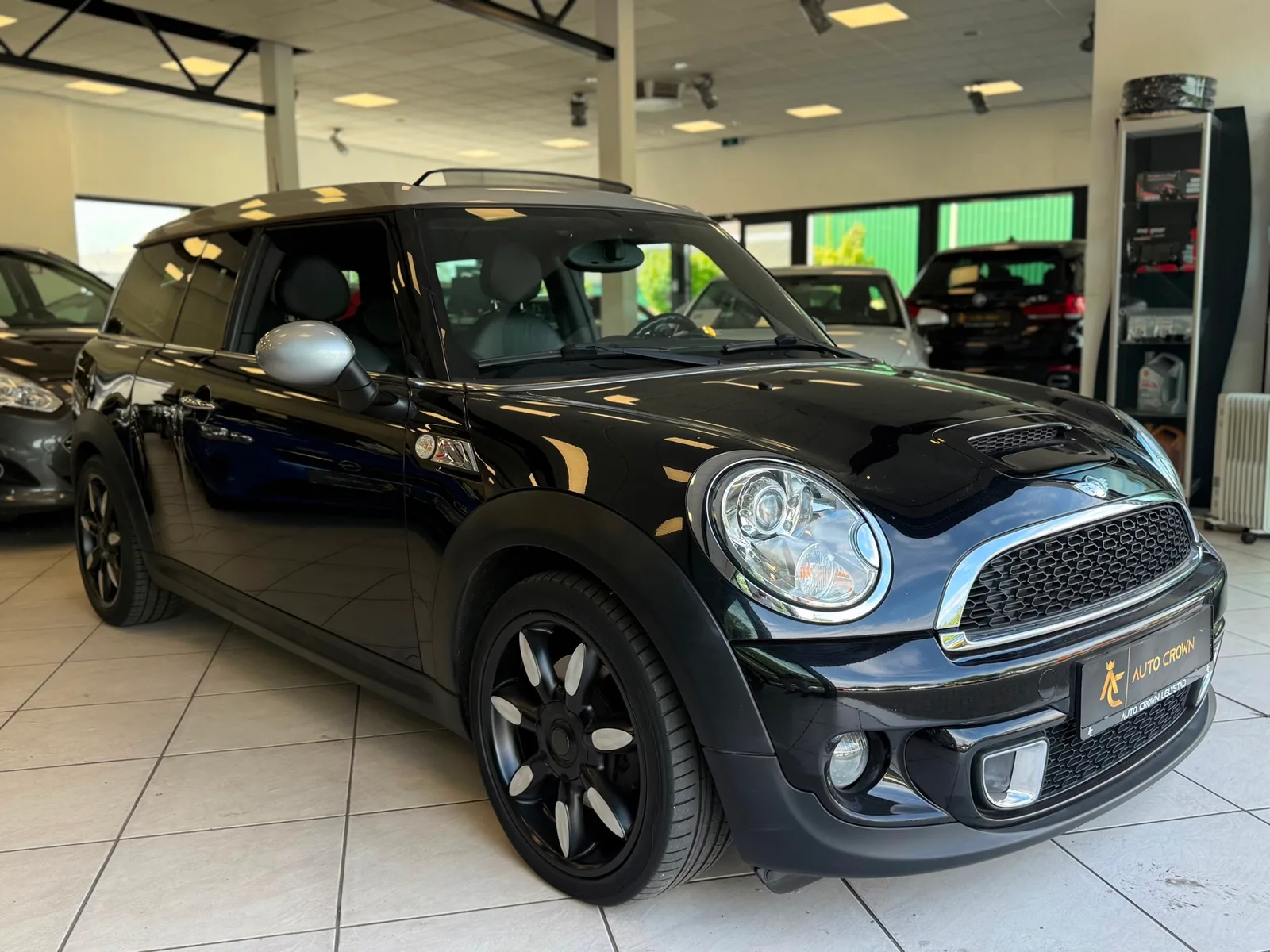 MINI Clubman (2011) — foto 1