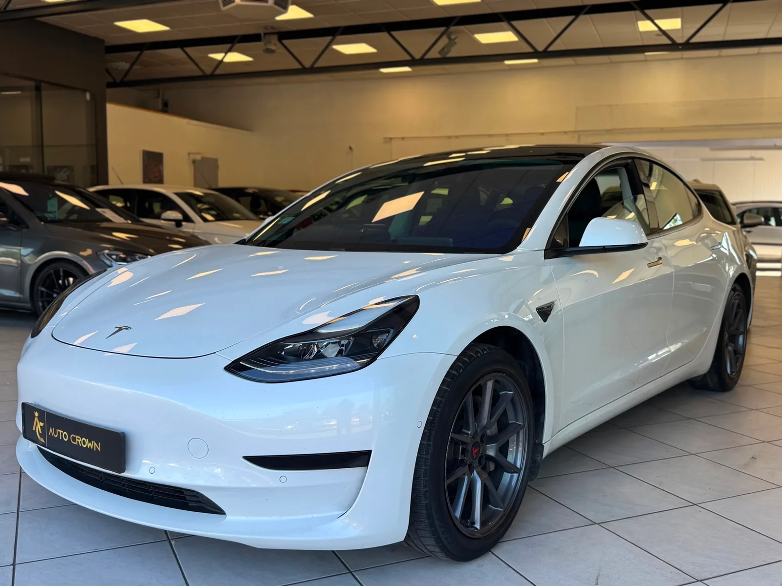 Tesla Model 3 (2021) — foto 1