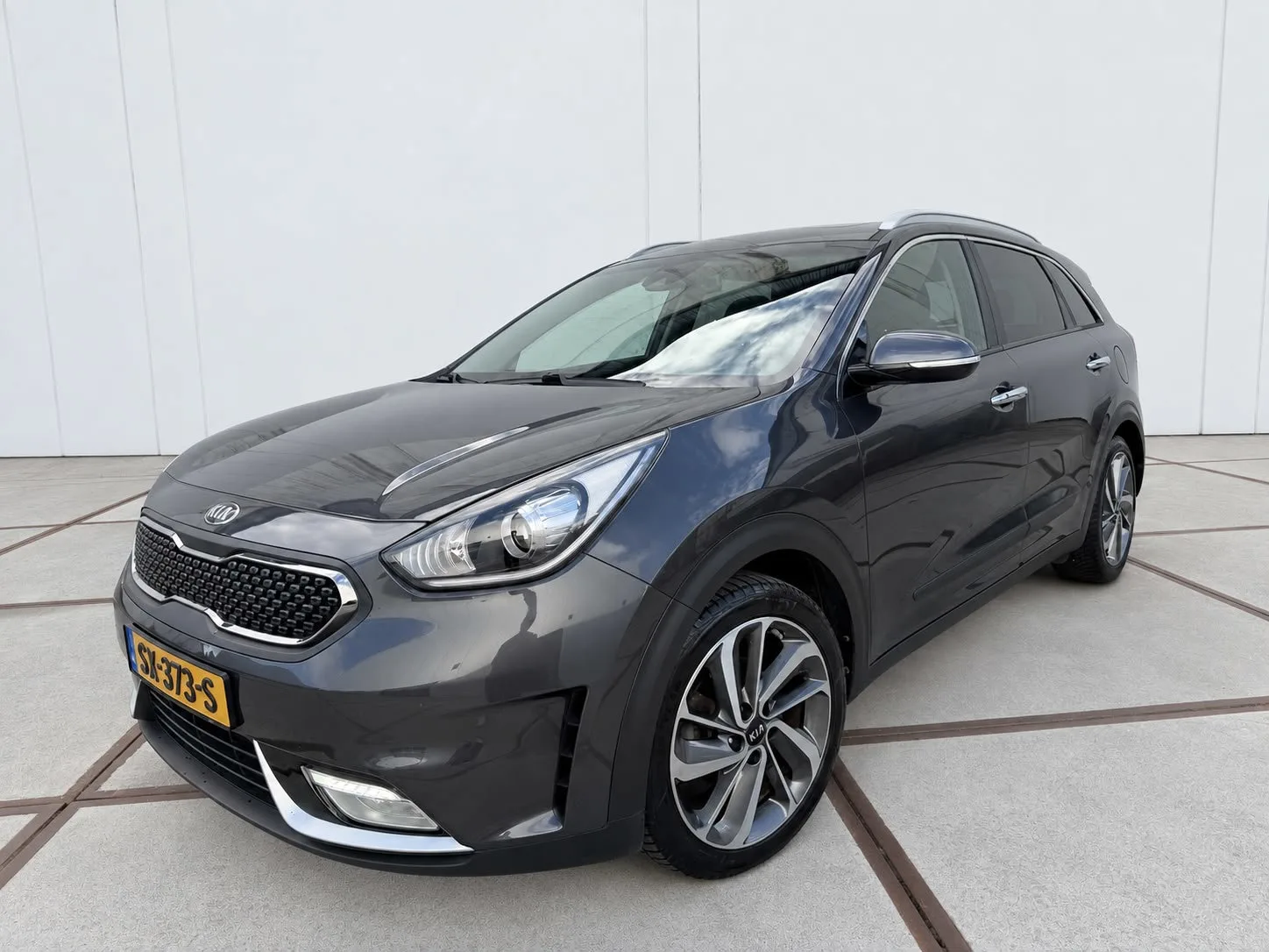Kia Niro (2018) — foto 1