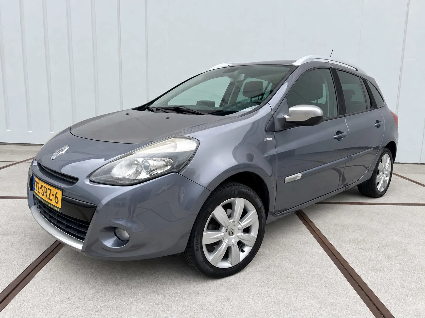 Renault Clio (2011) — foto 1
