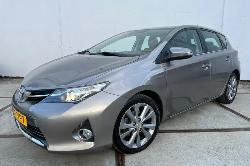 Toyota Auris (2013)
