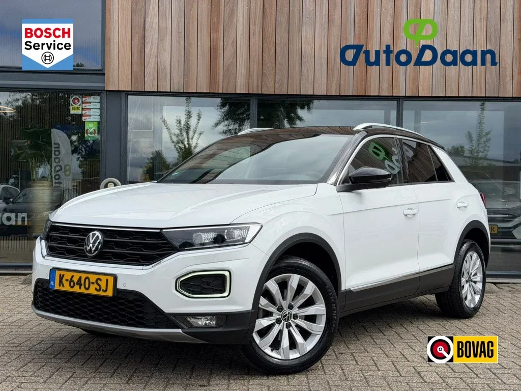Volkswagen T-Roc (2021) — foto 1