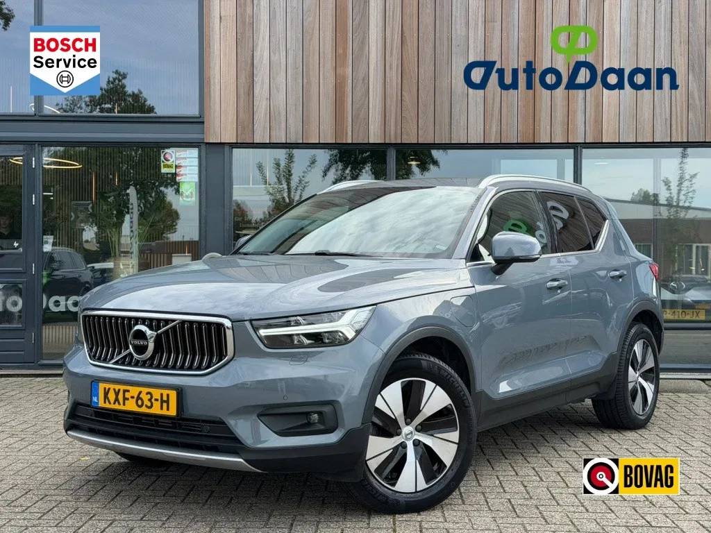 Volvo XC40 (2021) — foto 1