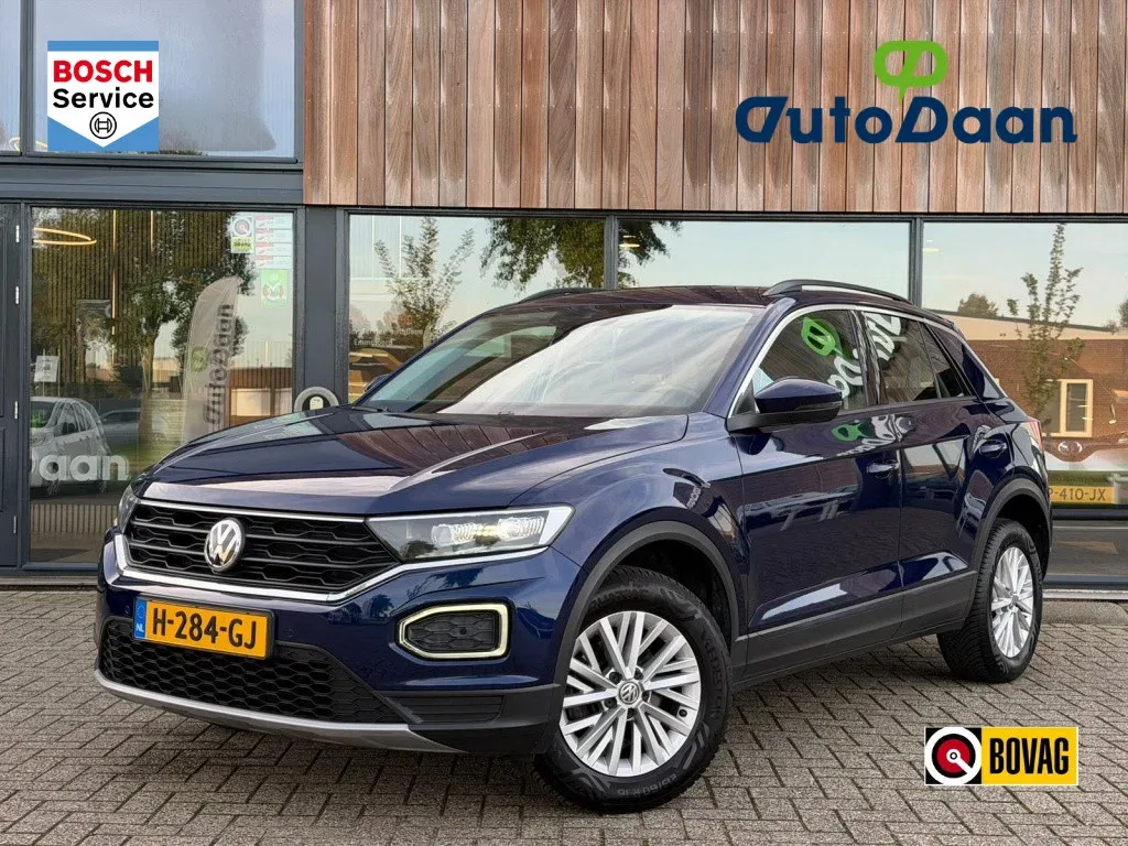 Volkswagen T-Roc (2020) — foto 1