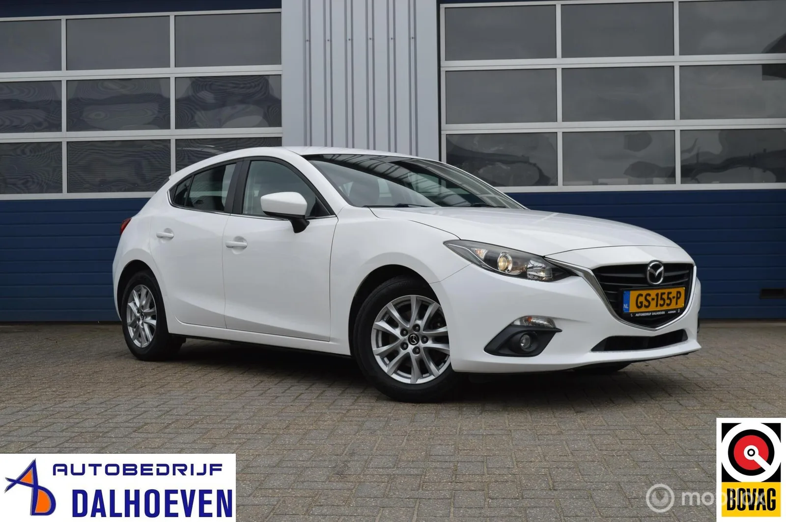 Mazda 3 (2015) — foto 1