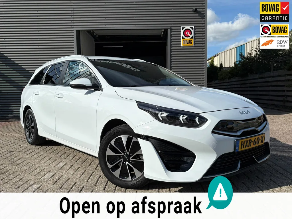 Kia Ceed (2022) — foto 1