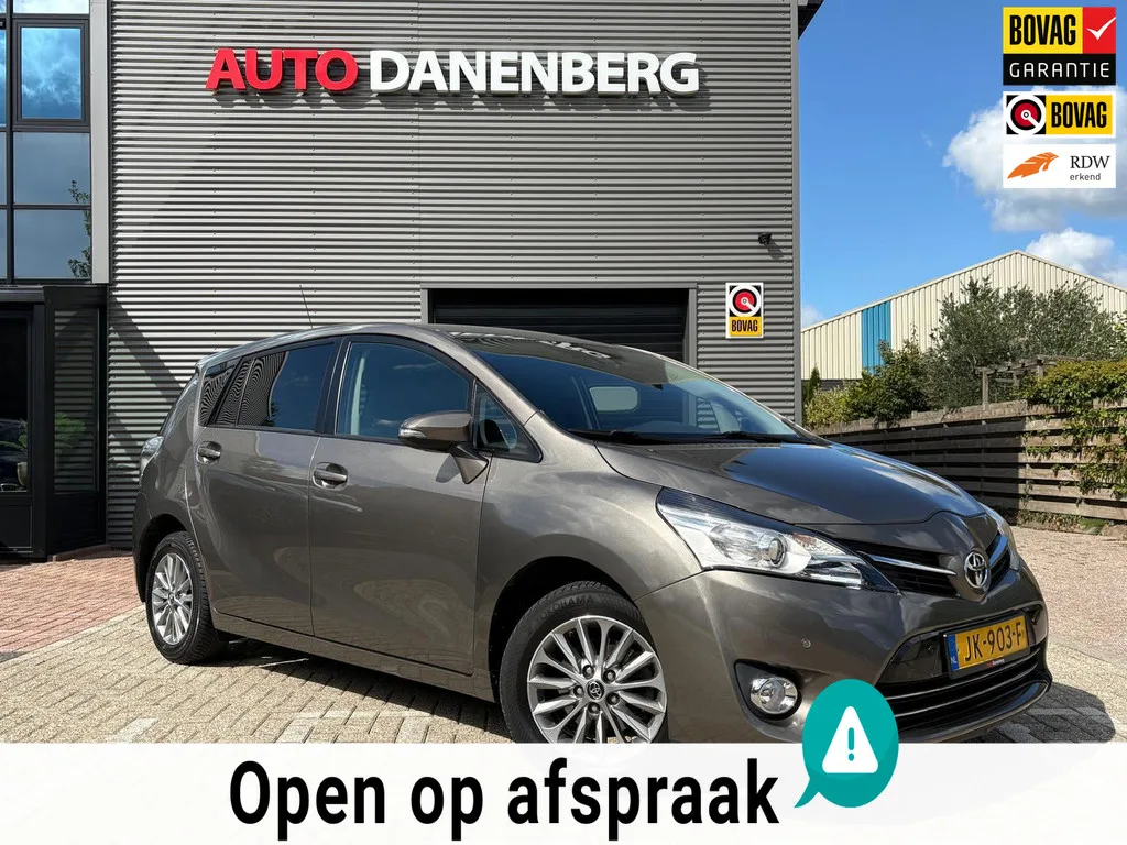 Toyota Verso (2016) — foto 1