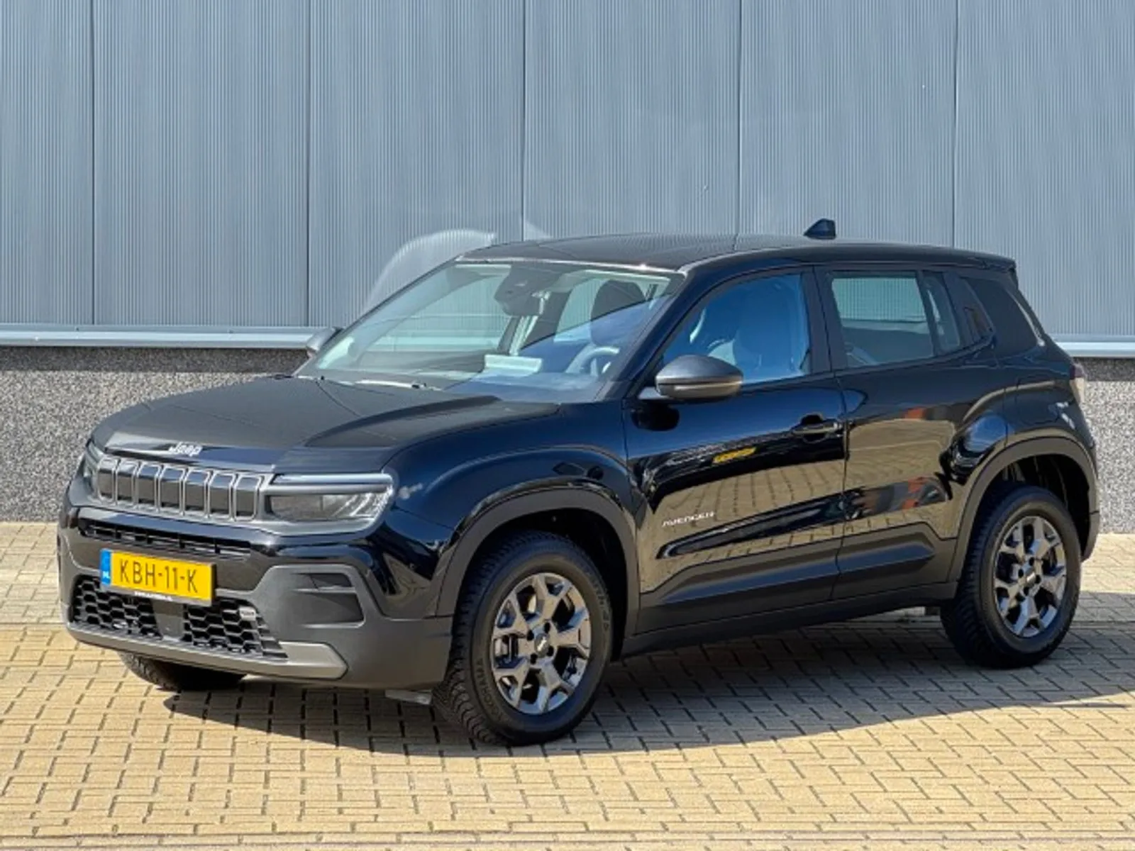 Jeep Avenger (2024) — foto 1