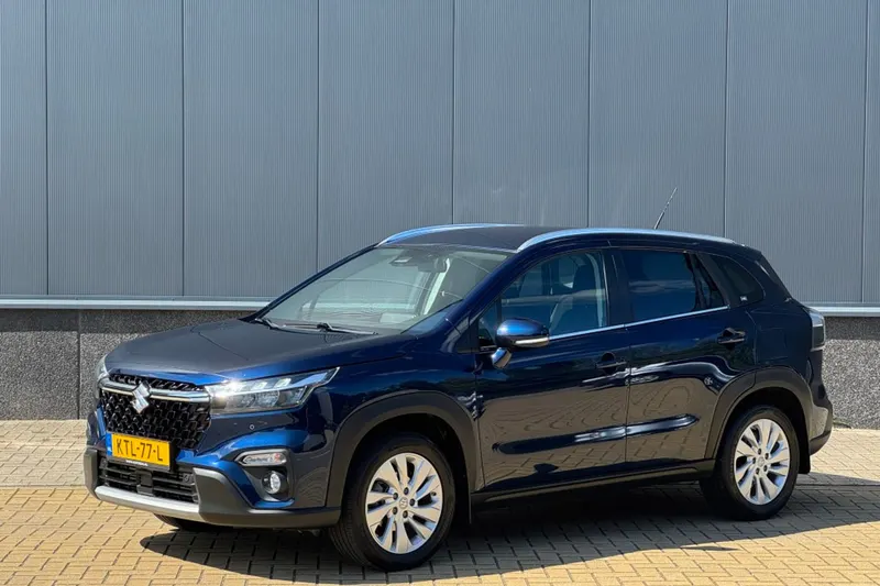 Suzuki S-Cross (2022)