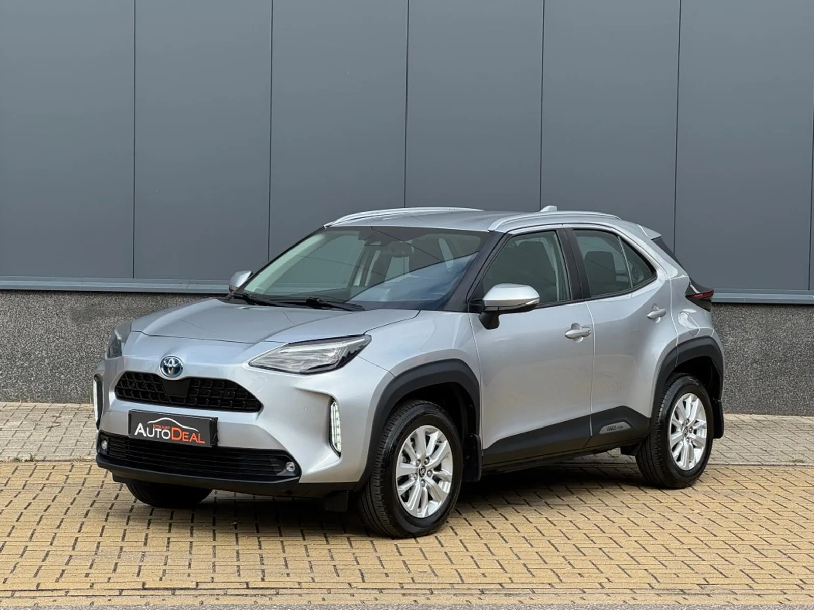 Toyota Yaris (2022) — foto 1