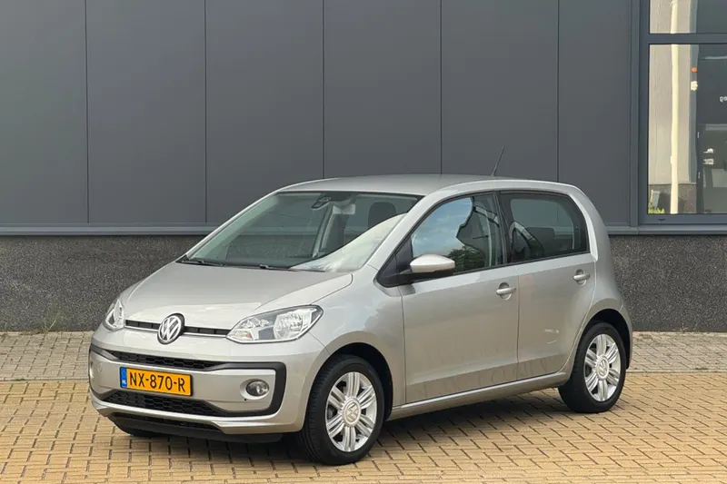 Volkswagen Up! (2017)