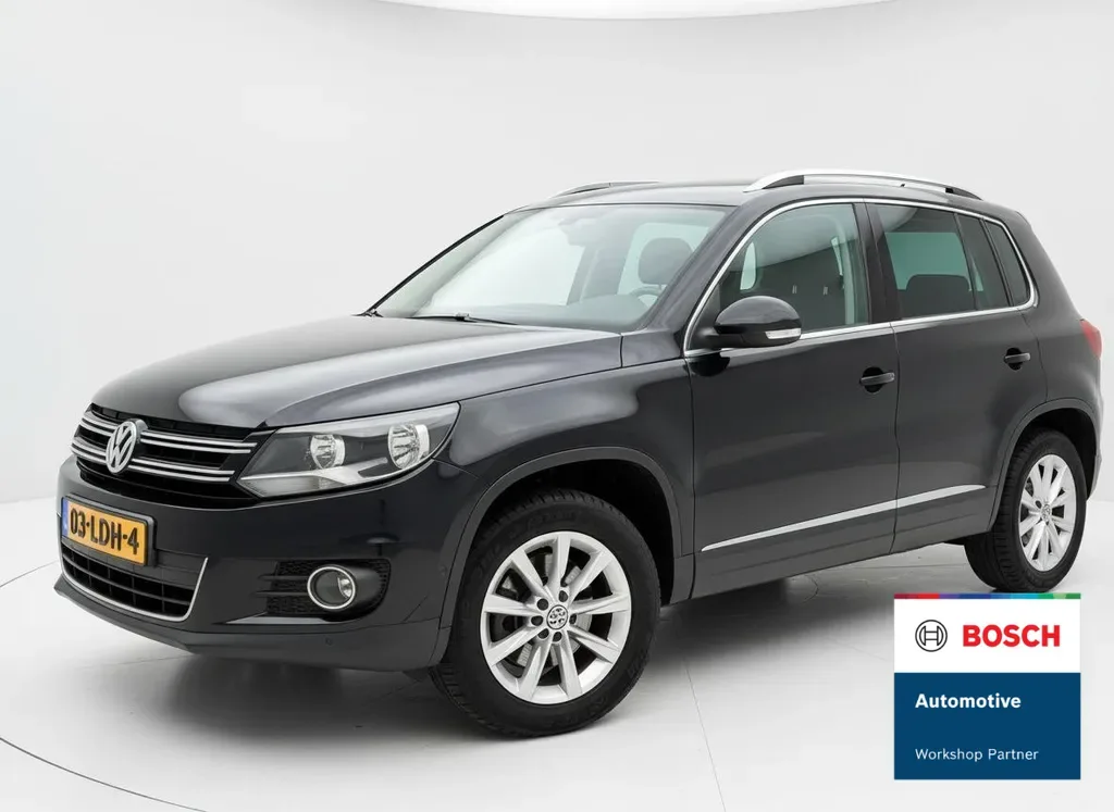 Volkswagen Tiguan (2012) — foto 1