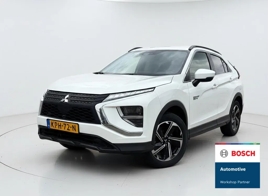 Mitsubishi Eclipse Cross (2021) — foto 1