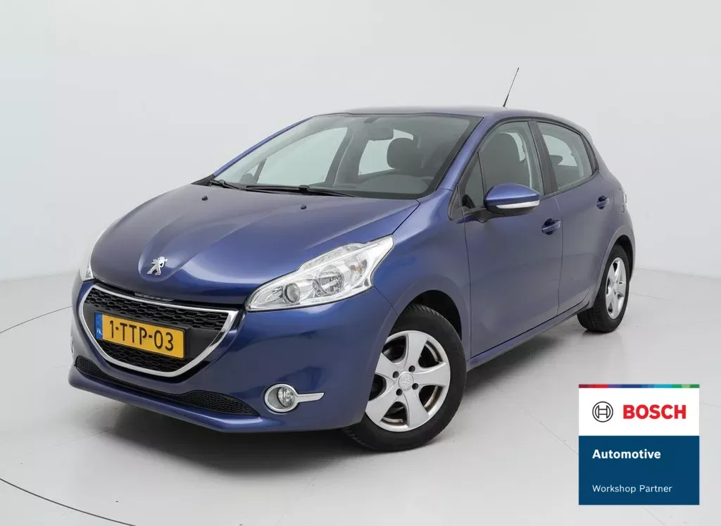 Peugeot 208 (2014) — foto 1