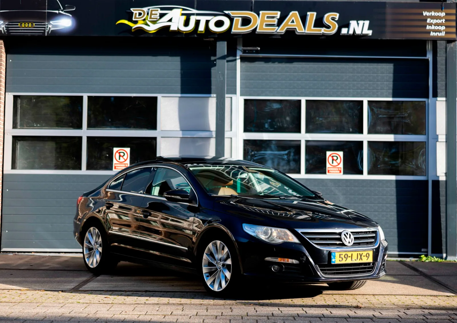 Volkswagen Passat (2010) — foto 1