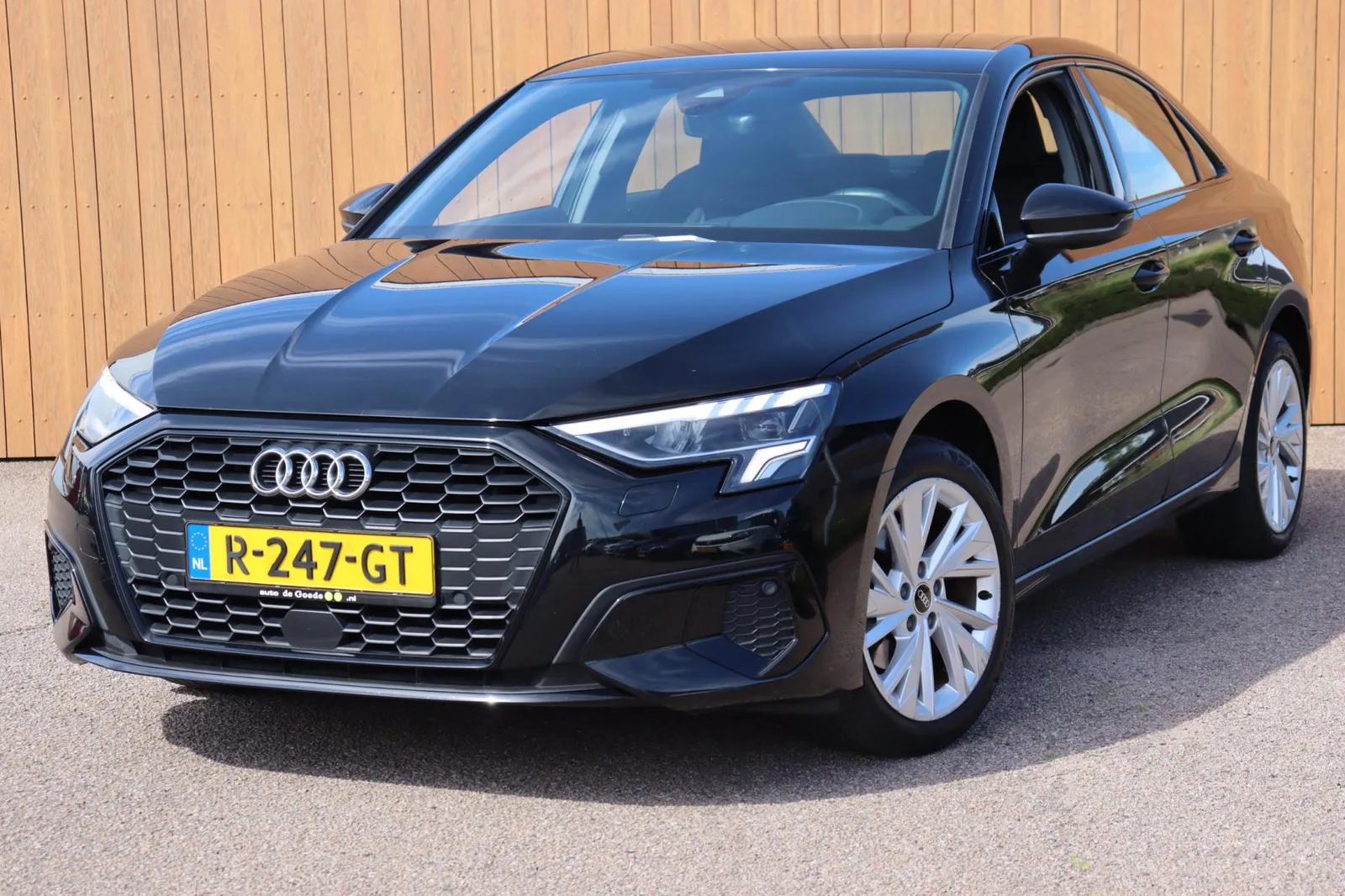 Audi A3 (2022) — foto 1