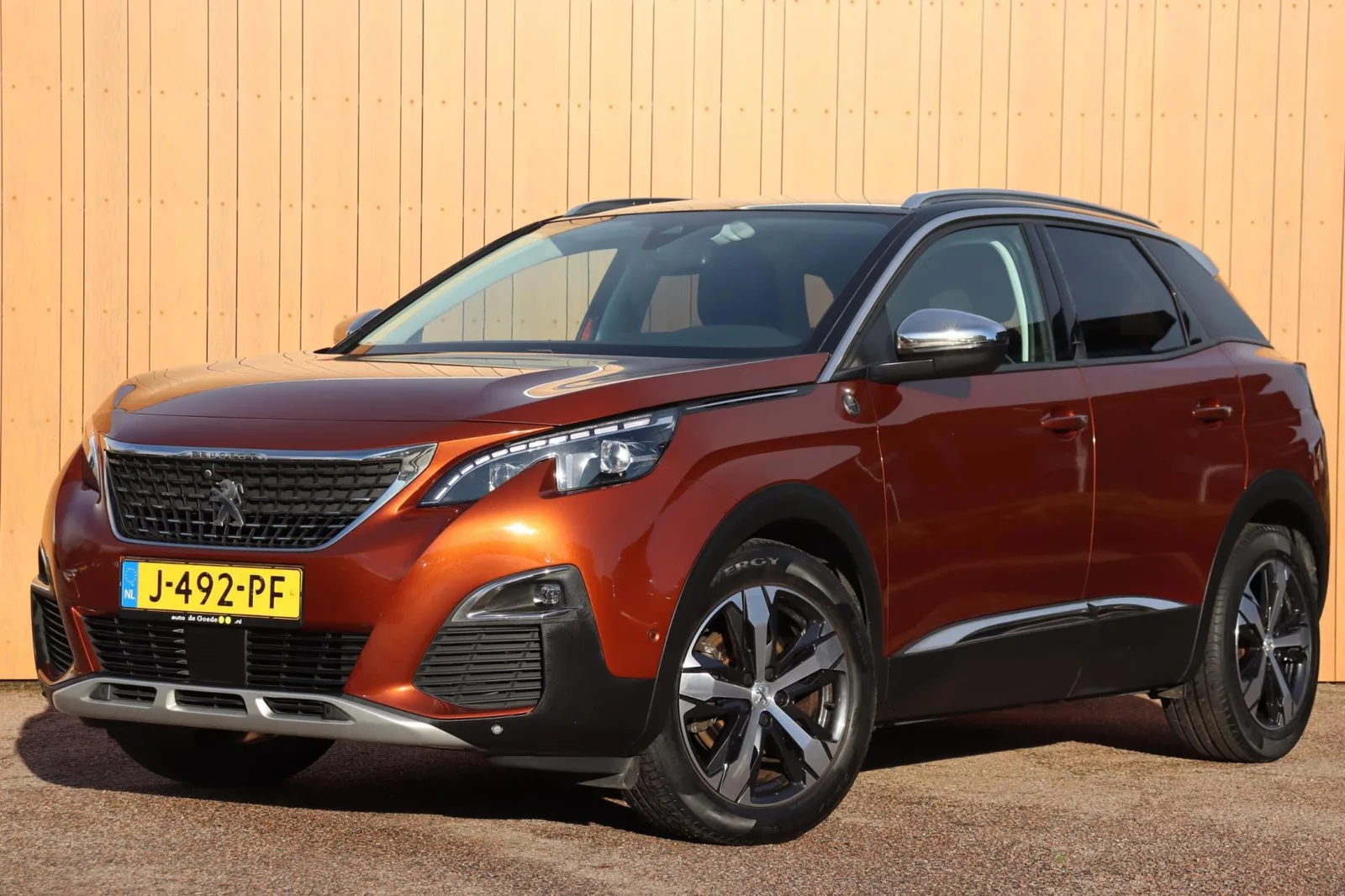 Peugeot 3008 (2020) — foto 1