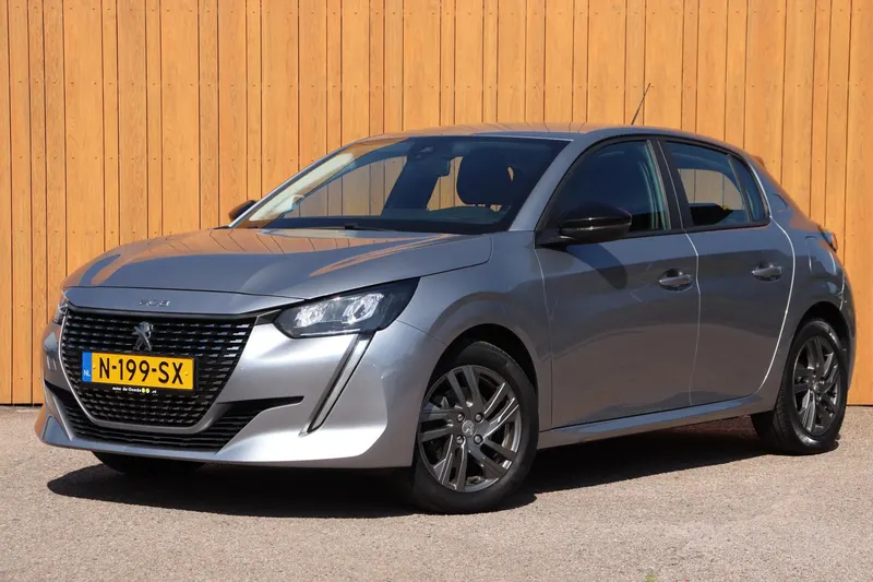 Peugeot 208 (2022)