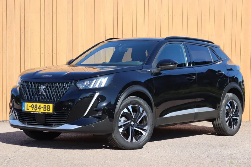 Peugeot 2008 (2021)