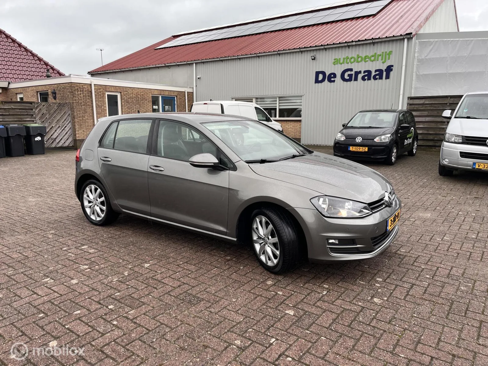 Volkswagen Golf (2015) — foto 1