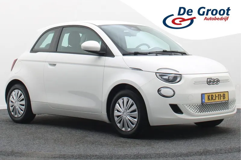 Fiat 500e (2023)