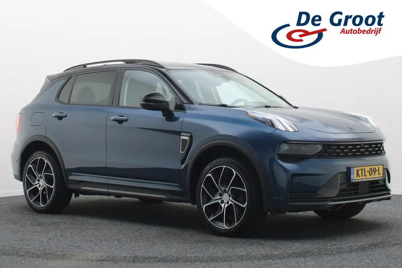 Lynk & Co 01 (2023)