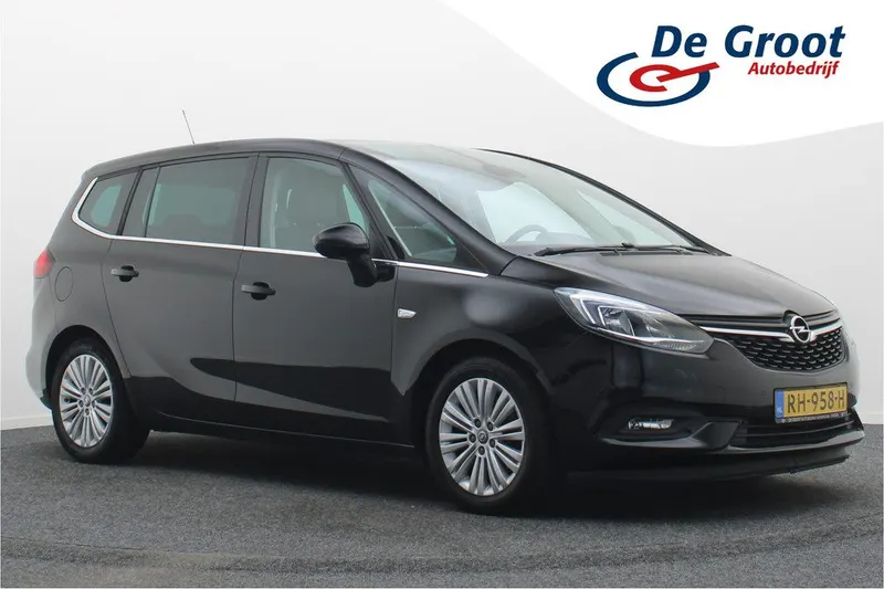 Opel Zafira (2017)