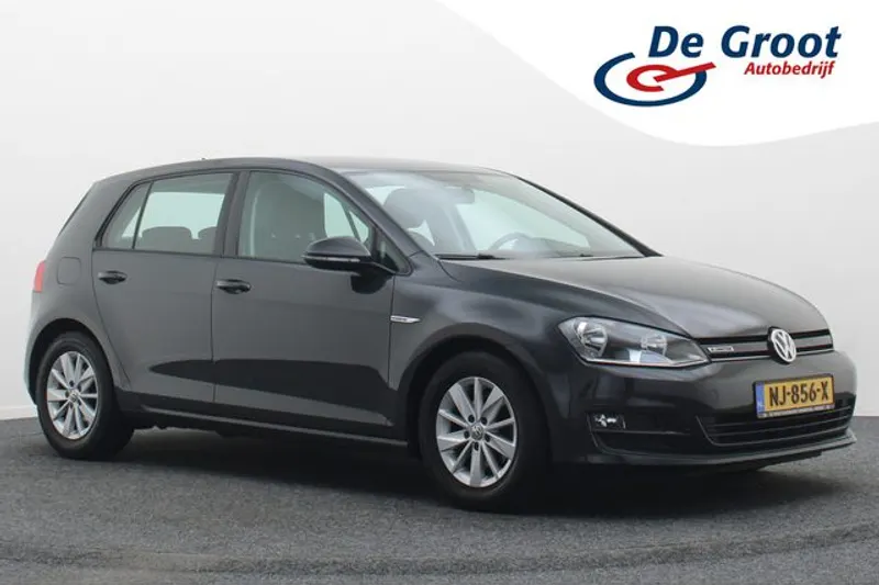 Volkswagen Golf (2017)