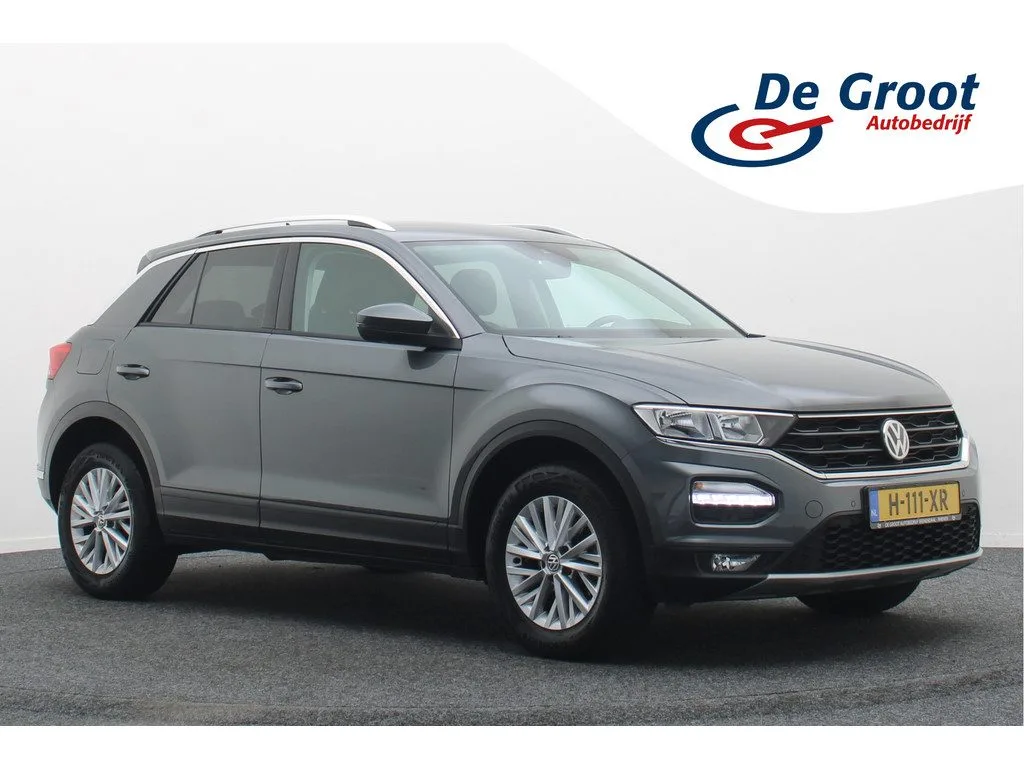 Volkswagen T-Roc (2020) — foto 1