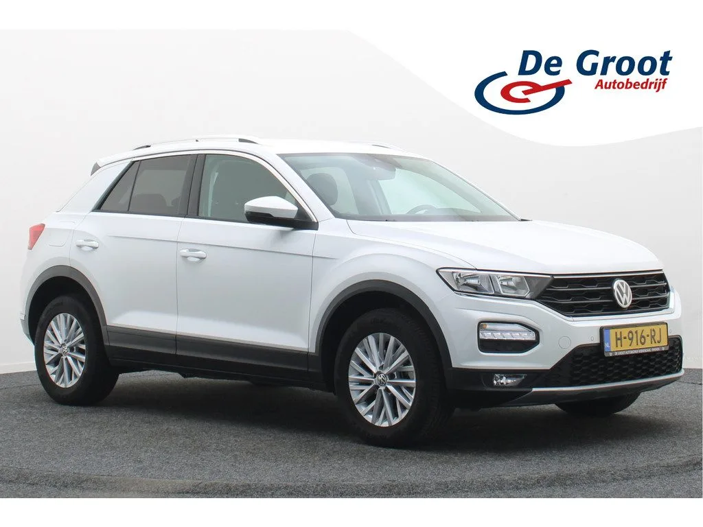 Volkswagen T-Roc (2020) — foto 1