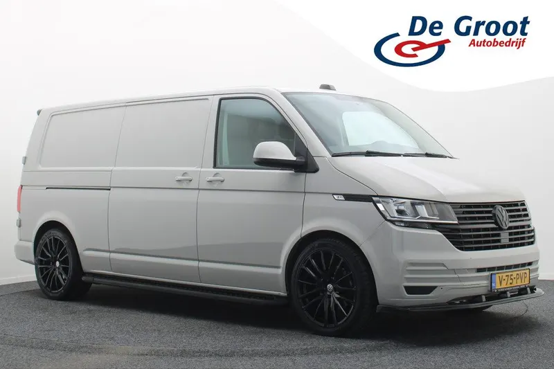 Volkswagen Transporter (2024)