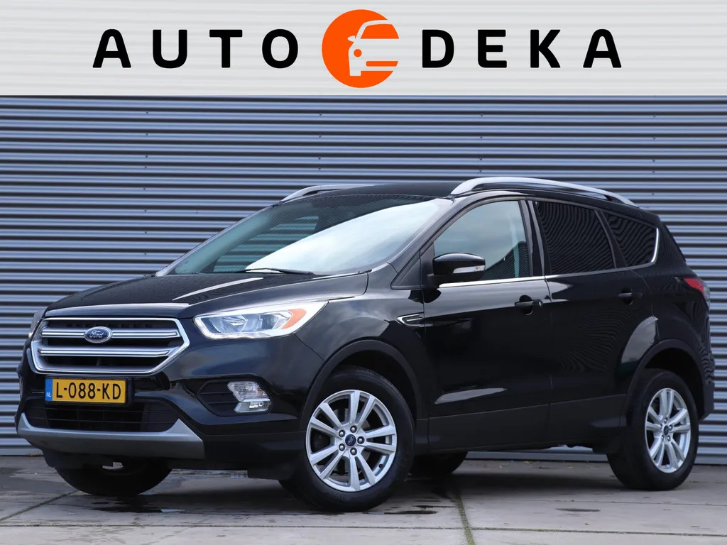 Ford Kuga (2017) — foto 1