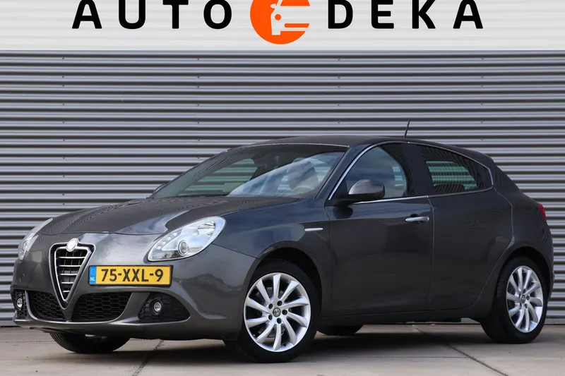 Alfa Romeo Giulietta (2012)