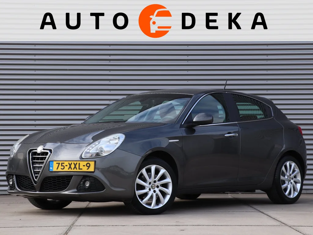 Alfa Romeo Giulietta (2012) — foto 1