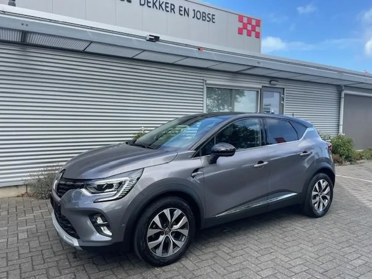 Renault Captur (2020) — foto 1