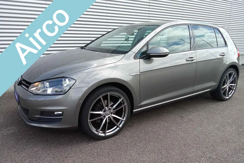 Volkswagen Golf (2015)
