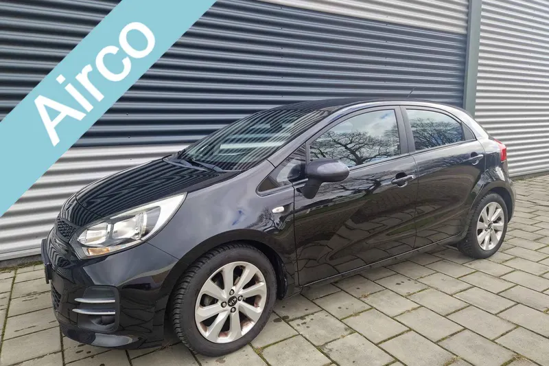 Kia Rio (2015)