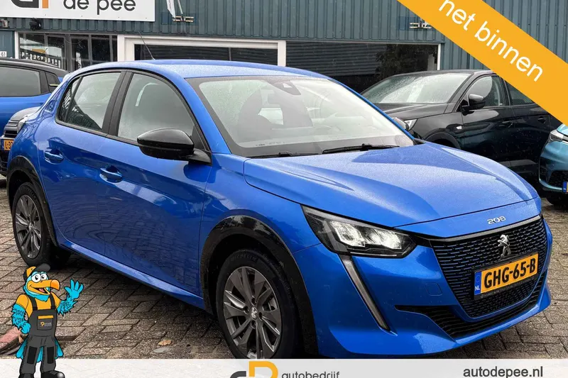 Peugeot e-208 (2023)